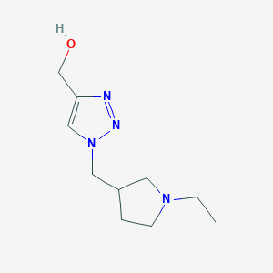 molecular formula C10H18N4O B1482069 (1-((1-ethylpyrrolidin-3-yl)methyl)-1H-1,2,3-triazol-4-yl)methanol CAS No. 2097977-81-4