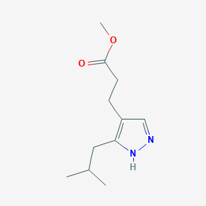 molecular formula C11H18N2O2 B1482412 methyl 3-(3-isobutyl-1H-pyrazol-4-yl)propanoate CAS No. 2098084-22-9