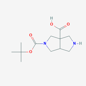 molecular formula C12H20N2O4 B1484513 2-(tert-Butoxycarbonyl)hexahydropyrrolo[3,4-c]pyrrole-3a(1H)-carboxylic acid CAS No. 1823396-97-9