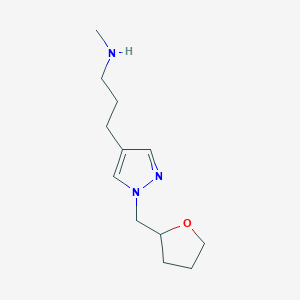 molecular formula C12H21N3O B1484705 methyl(3-{1-[(oxolan-2-yl)methyl]-1H-pyrazol-4-yl}propyl)amine CAS No. 2098086-72-5