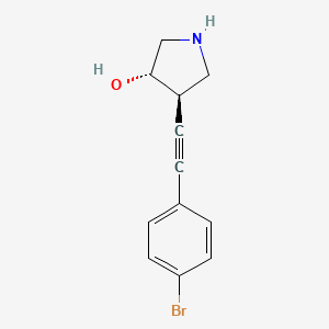 molecular formula C12H12BrNO B1485585 (3S,4R)-4-[2-(4-bromophenyl)ethynyl]pyrrolidin-3-ol CAS No. 2165484-96-6