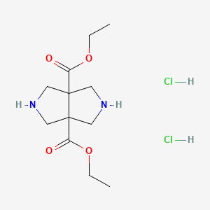 molecular formula C12H22Cl2N2O4 B1486095 Diethyl tetrahydropyrrolo[3,4-c]pyrrole-3a,6a(1H,4H)-dicarboxylate dihydrochloride CAS No. 2206243-73-2