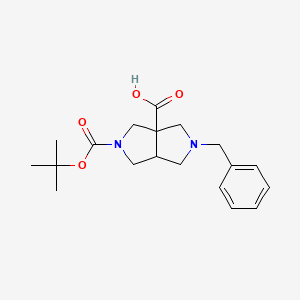 molecular formula C19H26N2O4 B1486295 2-Benzyl-5-(tert-butoxycarbonyl)hexahydropyrrolo[3,4-c]pyrrole-3a(1H)-carboxylic acid CAS No. 2204587-85-7