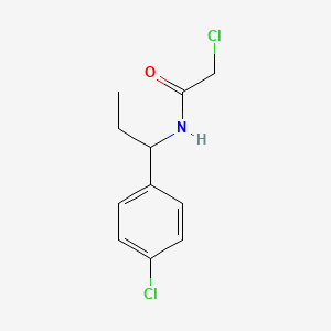 molecular formula C11H13Cl2NO B1486333 2-chloro-N-[1-(4-chlorophenyl)propyl]acetamide CAS No. 40023-27-6