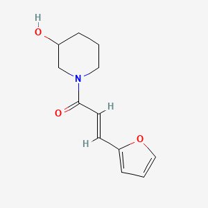 (2E)-3-(furan-2-yl)-1-(3-hydroxypiperidin-1-yl)prop-2-en-1-one