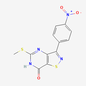 molecular formula C12H8N4O3S2 B1486818 5-(Methylthio)-3-(4-nitrophenyl)isothiazolo[4,5-d]pyrimidin-7-ol CAS No. 2205414-92-0