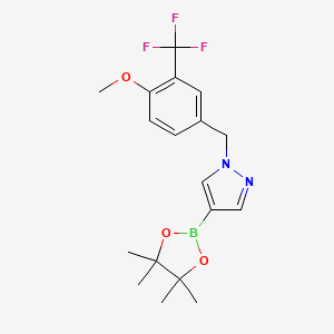 molecular formula C18H22BF3N2O3 B1486896 1-(4-Methoxy-3-(trifluoromethyl)benzyl)-4-(4,4,5,5-tetramethyl-1,3,2-dioxaborolan-2-yl)-1H-pyrazole CAS No. 1604036-72-7