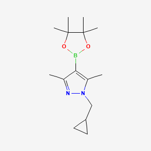 molecular formula C15H25BN2O2 B1486901 1-Cyclopropylmethyl-3,5-dimethyl-4-(4,4,5,5-tetramethyl-[1,3,2]dioxaborolan-2-yl)-1H-pyrazole CAS No. 2101935-03-7