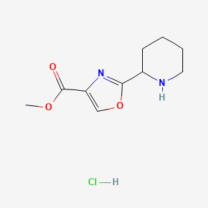molecular formula C10H15ClN2O3 B1487312 Methyl 2-(2-piperidinyl)-1,3-oxazole-4-carboxylate hydrochloride CAS No. 2203069-92-3