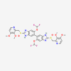 molecular formula C32H28F4N6O8S2 B1487320 Pantoprazole dimer CAS No. 2115779-15-0