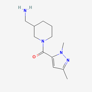 molecular formula C12H20N4O B1488031 (3-(aminomethyl)piperidin-1-yl)(1,3-dimethyl-1H-pyrazol-5-yl)methanone CAS No. 1465663-53-9