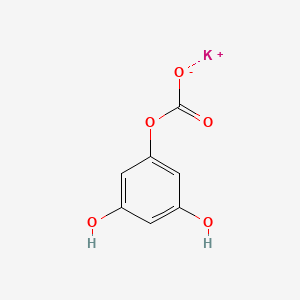 molecular formula C7H5KO5 B1488103 Potassium phloroglucinol carboxylate CAS No. 91313-55-2
