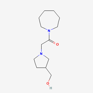 molecular formula C13H24N2O2 B1488805 1-(Azepan-1-yl)-2-(3-(hydroxymethyl)pyrrolidin-1-yl)ethan-1-one CAS No. 1455812-03-9