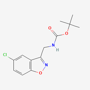 molecular formula C13H15ClN2O3 B1489389 Tert-butyl ((5-chlorobenzo[d]isoxazol-3-yl)methyl)carbamate CAS No. 2098136-50-4