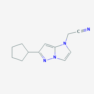 molecular formula C12H14N4 B1490401 2-(6-cyclopentyl-1H-imidazo[1,2-b]pyrazol-1-yl)acetonitrile CAS No. 2098023-39-1