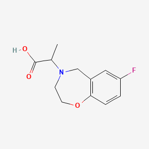molecular formula C12H14FNO3 B1490409 2-(7-fluoro-2,3-dihydrobenzo[f][1,4]oxazepin-4(5H)-yl)propanoic acid CAS No. 2038889-17-5
