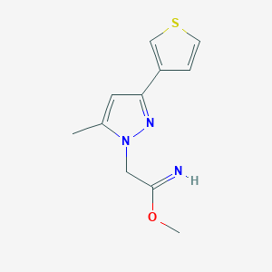molecular formula C11H13N3OS B1490973 methyl 2-(5-methyl-3-(thiophen-3-yl)-1H-pyrazol-1-yl)acetimidate CAS No. 2098105-79-2