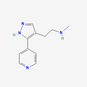 molecular formula C11H14N4 B1491212 N-methyl-2-(3-(pyridin-4-yl)-1H-pyrazol-4-yl)ethan-1-amine CAS No. 2098138-74-8