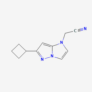 molecular formula C11H12N4 B1491663 2-(6-cyclobutyl-1H-imidazo[1,2-b]pyrazol-1-yl)acetonitrile CAS No. 2098010-36-5