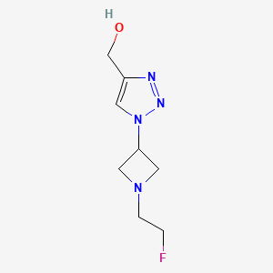 molecular formula C8H13FN4O B1492669 (1-(1-(2-氟乙基)氮杂环丁-3-基)-1H-1,2,3-三唑-4-基)甲醇 CAS No. 2097964-86-6