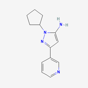 molecular formula C13H16N4 B1492813 1-cyclopentyl-3-(pyridin-3-yl)-1H-pyrazol-5-amine CAS No. 2098139-23-0