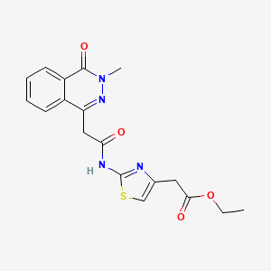 molecular formula C18H18N4O4S B14933380 Ethyl (2-{[(3-methyl-4-oxo-3,4-dihydrophthalazin-1-yl)acetyl]amino}-1,3-thiazol-4-yl)acetate 
