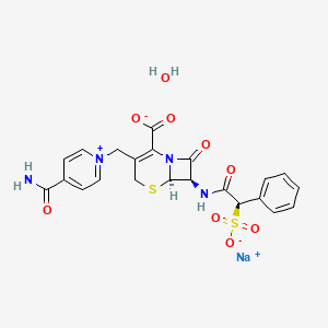 molecular formula C22H21N4NaO9S2 B1496376 sodium;(6R,7R)-3-[(4-carbamoylpyridin-1-ium-1-yl)methyl]-8-oxo-7-[[(2R)-2-phenyl-2-sulfonatoacetyl]amino]-5-thia-1-azabicyclo[4.2.0]oct-2-ene-2-carboxylate;hydrate CAS No. 1426397-23-0