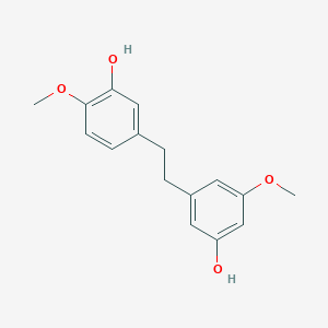 molecular formula C16H18O4 B150167 金合欢醇 CAS No. 67884-30-4