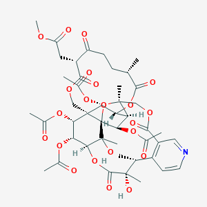 molecular formula C45H55NO22 B150611 Methyl 2-[(1S,2R,3R,4R,7S,11R,15R,16R,17R,18S,21S,22R,32R,35S)-2,16,17,35-tetraacetyloxy-21,34-dihydroxy-7,21,22,32,34-pentamethyl-6,10,12,20,29-pentaoxo-5,13,19,30,33-pentaoxa-26-azahexacyclo[16.15.1.14,15.01,15.03,32.023,28]pentatriaconta-23(28),24,26-trien-11-yl]acetate CAS No. 168009-85-6