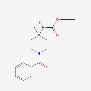 molecular formula C18H26N2O3 B1509890 Tert-butyl (1-benzoyl-4-methylpiperidin-4-yl)carbamate 
