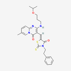 molecular formula C27H30N4O3S2 B15109373 7-methyl-3-{(Z)-[4-oxo-3-(2-phenylethyl)-2-thioxo-1,3-thiazolidin-5-ylidene]methyl}-2-{[3-(propan-2-yloxy)propyl]amino}-4H-pyrido[1,2-a]pyrimidin-4-one 
