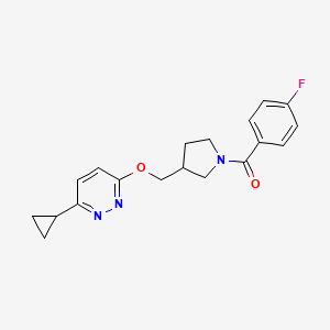 molecular formula C19H20FN3O2 B15115594 3-Cyclopropyl-6-{[1-(4-fluorobenzoyl)pyrrolidin-3-yl]methoxy}pyridazine 