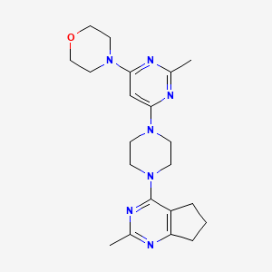 molecular formula C21H29N7O B15121672 4-[2-methyl-6-(4-{2-methyl-5H,6H,7H-cyclopenta[d]pyrimidin-4-yl}piperazin-1-yl)pyrimidin-4-yl]morpholine 