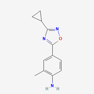 molecular formula C12H13N3O B1519072 4-(3-Cyclopropyl-1,2,4-oxadiazol-5-yl)-2-methylaniline CAS No. 1036444-77-5