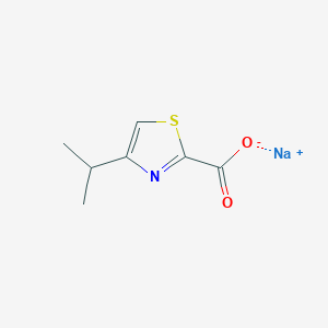 molecular formula C7H8NNaO2S B1519527 Sodium 4-(propan-2-yl)-1,3-thiazole-2-carboxylate CAS No. 1221724-81-7