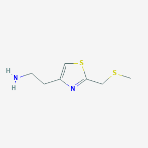 molecular formula C7H12N2S2 B1521135 2-(2-((Methylthio)methyl)thiazol-4-yl)ethanamine CAS No. 1185320-29-9