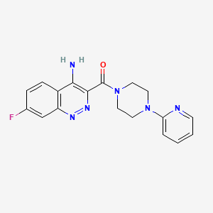 molecular formula C18H17FN6O B15212254 Piperazine, 1-((4-amino-7-fluoro-3-cinnolinyl)carbonyl)-4-(2-pyridinyl)- CAS No. 187231-58-9