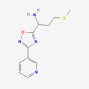 3-(Methylthio)-1-(3-(pyridin-3-yl)-1,2,4-oxadiazol-5-yl)propan-1-amine