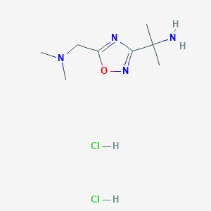 molecular formula C8H18Cl2N4O B1521980 2-{5-[(Dimethylamino)methyl]-1,2,4-oxadiazol-3-yl}propan-2-amine dihydrochloride CAS No. 1209883-95-3
