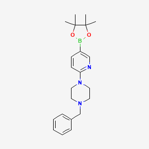 molecular formula C22H30BN3O2 B1522076 1-Benzyl-4-(5-(4,4,5,5-tetramethyl-1,3,2-dioxaborolan-2-yl)pyridin-2-yl)piperazine CAS No. 1015242-03-1