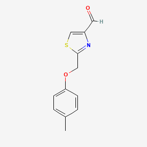 molecular formula C12H11NO2S B1522147 2-(4-Methylphenoxymethyl)-1,3-thiazole-4-carbaldehyde CAS No. 1197954-30-5