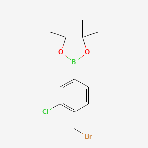 molecular formula C13H17BBrClO2 B1523695 2-(4-(Bromomethyl)-3-chlorophenyl)-4,4,5,5-tetramethyl-1,3,2-dioxaborolane CAS No. 1402238-25-8