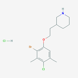 molecular formula C15H22BrCl2NO B1525190 3-[2-(2-Bromo-4-chloro-3,5-dimethylphenoxy)ethyl]-piperidine hydrochloride CAS No. 1219956-84-9
