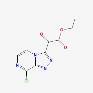 molecular formula C9H7ClN4O3 B1525465 2-{8-氯-[1,2,4]三唑并[4,3-a]哒嗪-3-基}-2-氧代乙酸乙酯 CAS No. 1315365-24-2