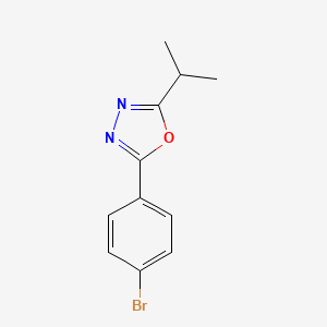 molecular formula C11H11BrN2O B1525524 2-(4-Bromophenyl)-5-(propan-2-yl)-1,3,4-oxadiazole CAS No. 1251318-52-1