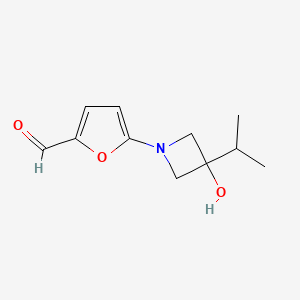 molecular formula C11H15NO3 B15264914 5-[3-Hydroxy-3-(propan-2-yl)azetidin-1-yl]furan-2-carbaldehyde 