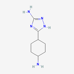 molecular formula C8H15N5 B1526774 3-(4-aminocyclohexyl)-1H-1,2,4-triazol-5-amine CAS No. 1250230-71-7