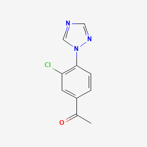 molecular formula C10H8ClN3O B15267793 1-[3-Chloro-4-(1H-1,2,4-triazol-1-yl)phenyl]ethan-1-one 