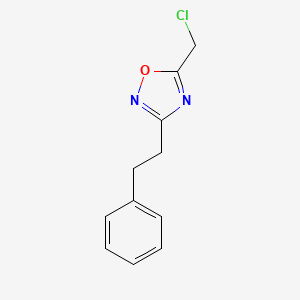 molecular formula C11H11ClN2O B1526805 5-(Chloromethyl)-3-(2-phenylethyl)-1,2,4-oxadiazole CAS No. 1247725-97-8