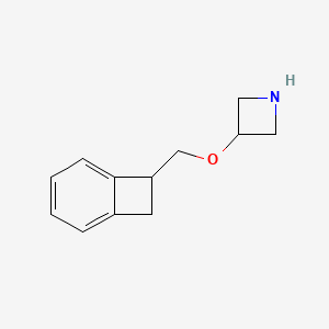 molecular formula C12H15NO B15269033 3-({Bicyclo[4.2.0]octa-1,3,5-trien-7-yl}methoxy)azetidine 